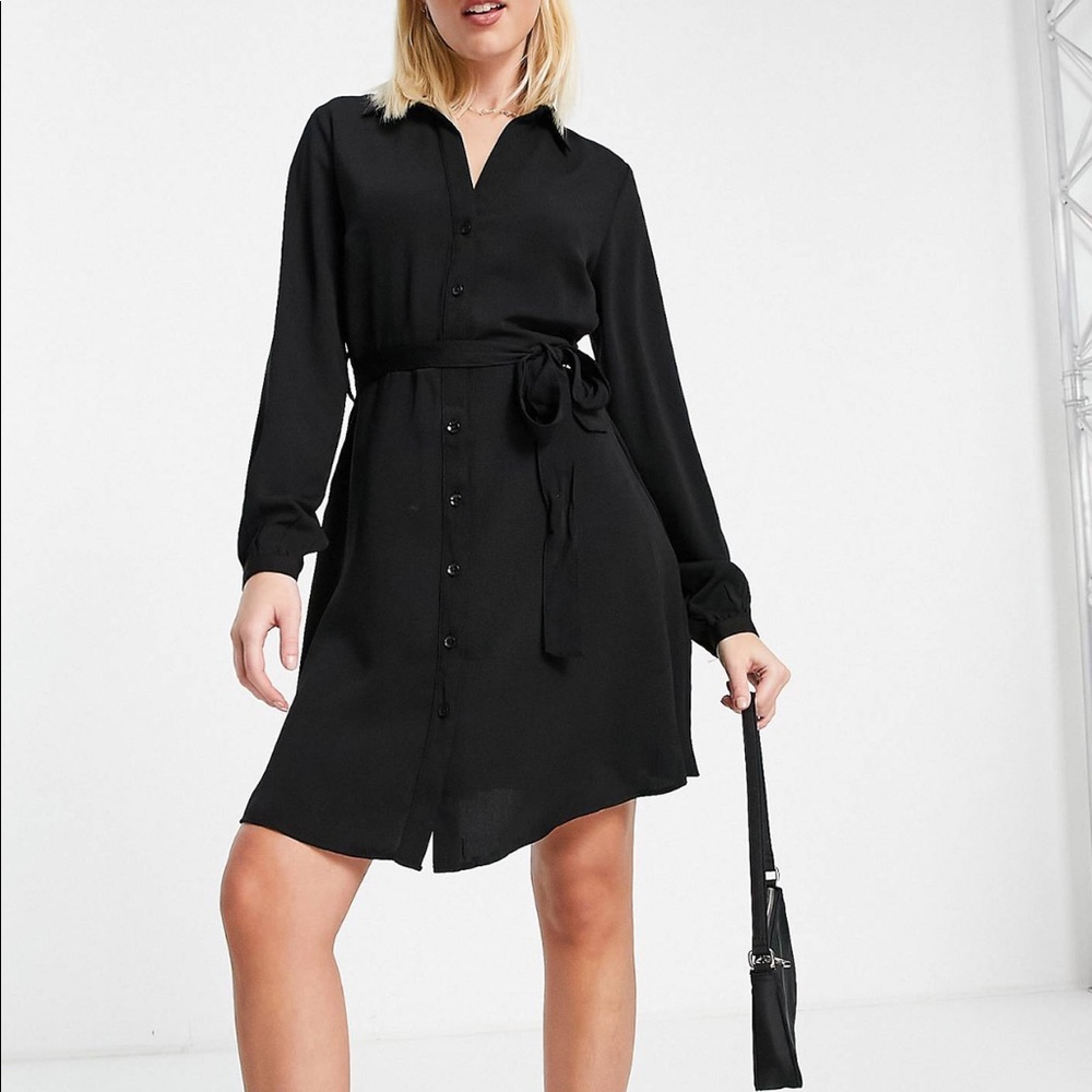 BRAND NEW tie shirt dress in black